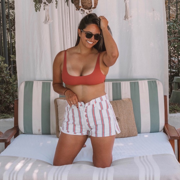 Reformation Striped Shorts - Picture 1 of 5